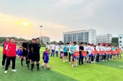 卡塔尔世界杯足球场草坪是谁建植的？中国建了两个！科技含量高在哪里？｜世界杯_新浪财经_新浪网